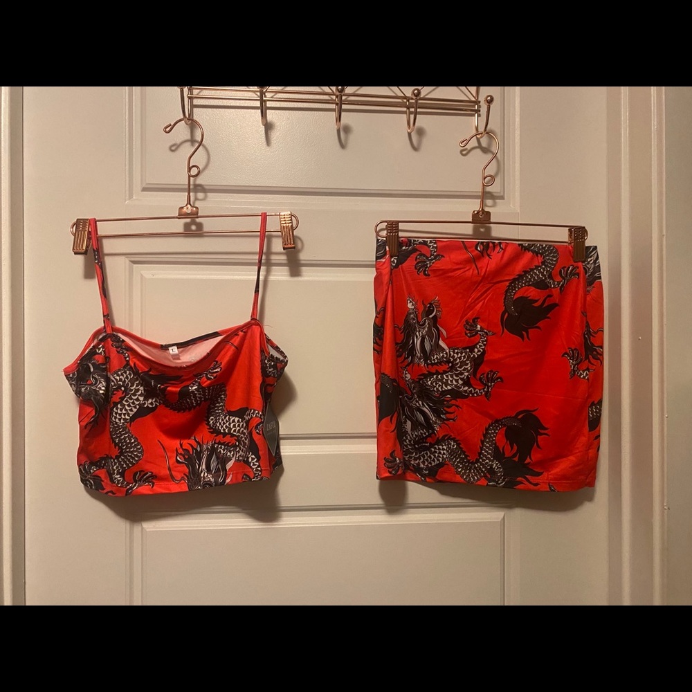 Two piece set